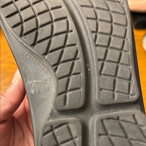 Black Slide Sandals - Picture 5 of 5